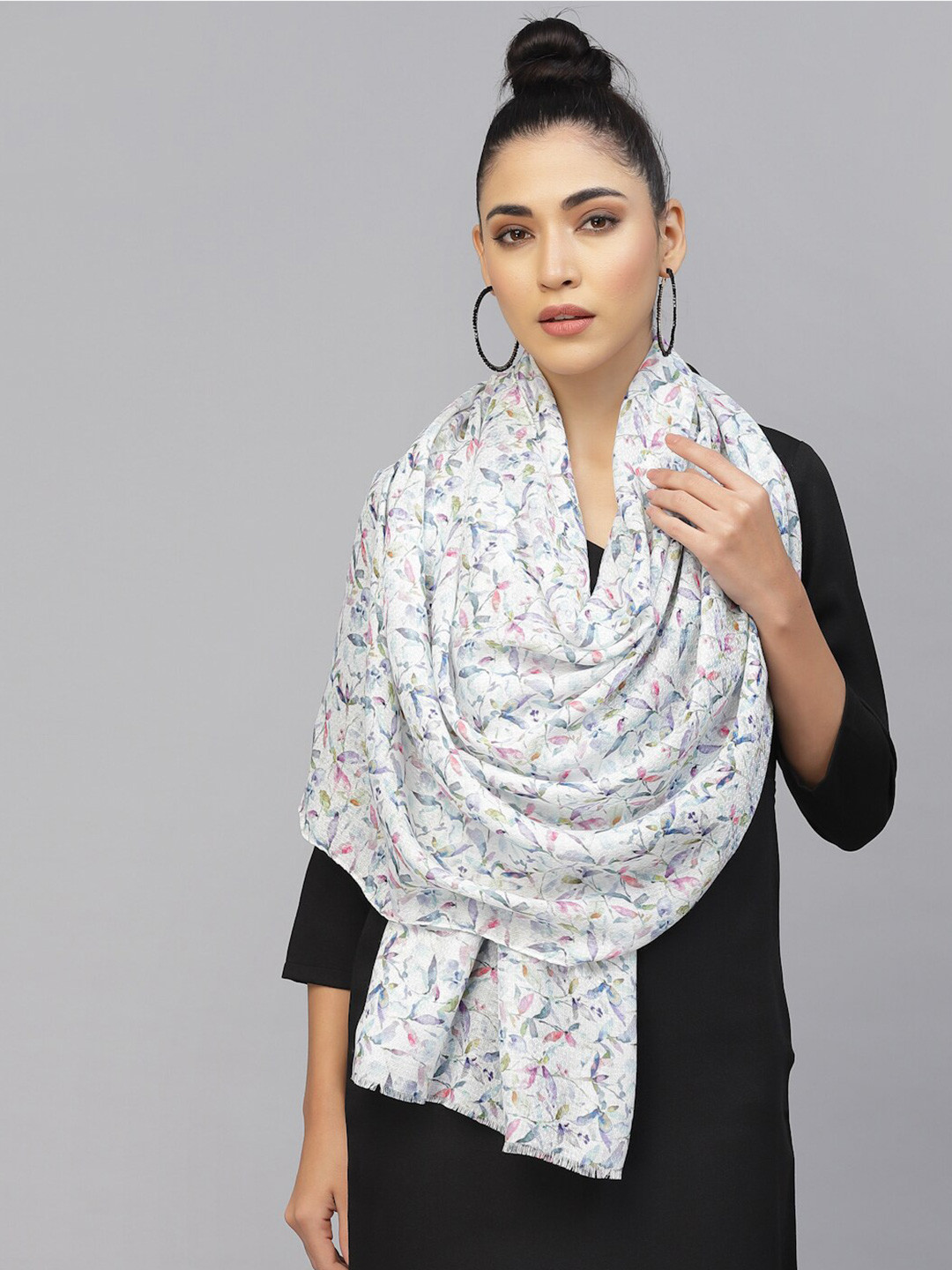 

J Style Women Printed Stole, White