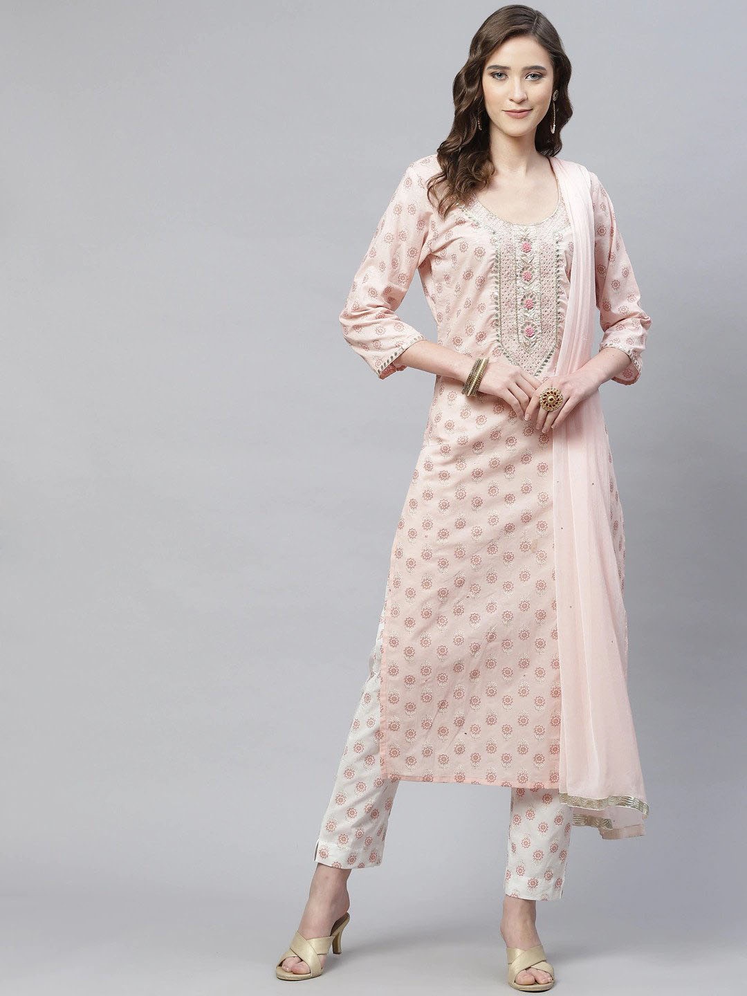 

Divena Ethnic Motifs Embroidered Sequinned Pure Cotton Kurta with Trousers, Pink