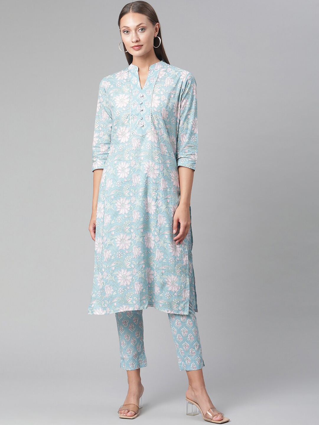 

Divena Women Floral Printed Gotta Patti Pure Cotton Kurta with Trousers, Turquoise blue