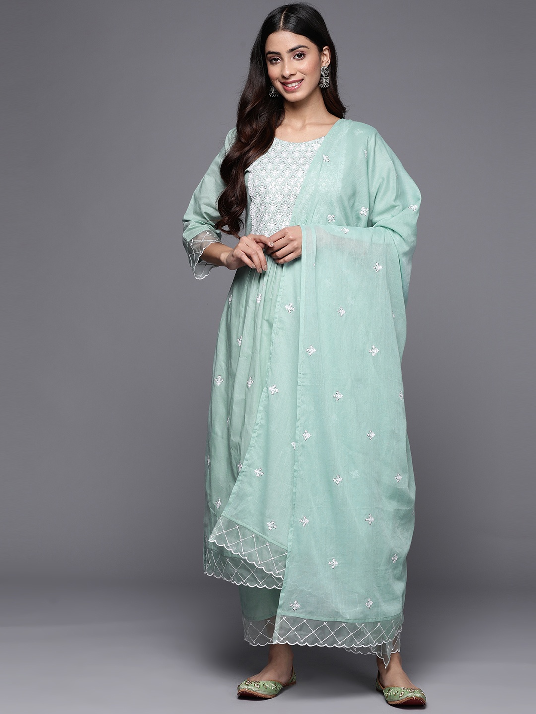 

Varanga Women Floral Embroidered Sequinned Pure Cotton Kurta Set, Blue