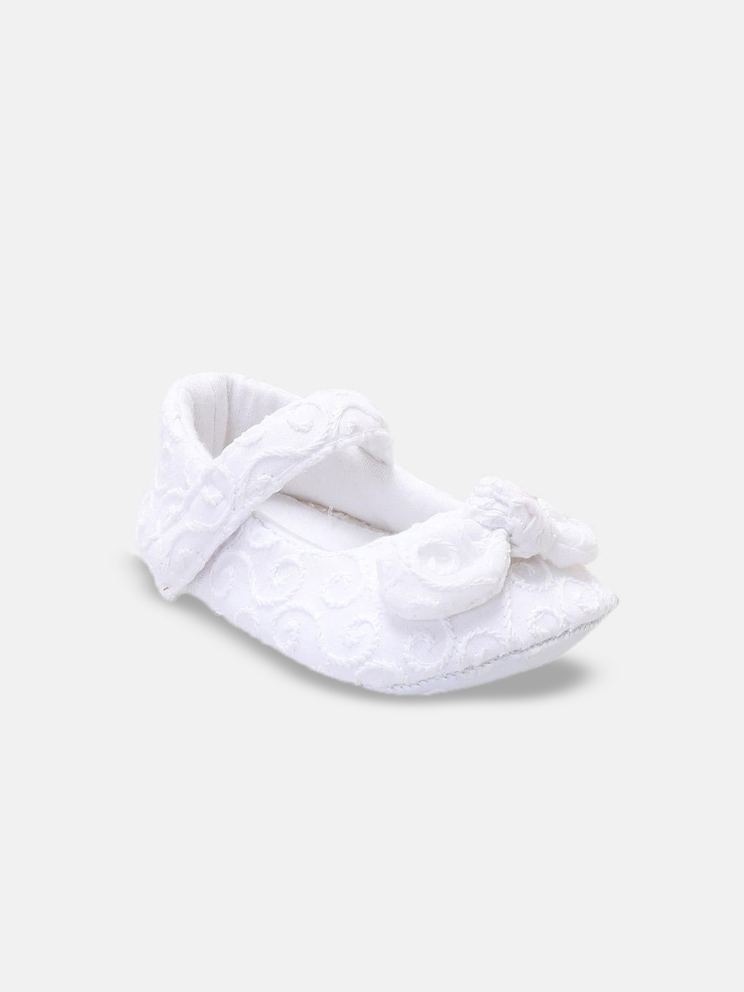 

Hopscotch Infant Girls Embroidered Bow Booties, White