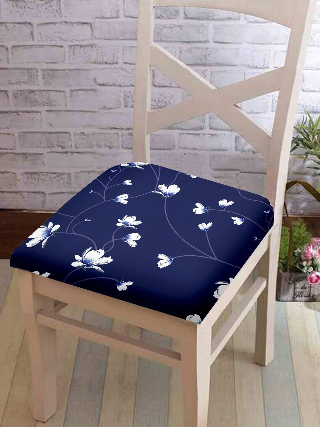 

Cortina Blue & White 2 Pc Floral Printed Chair Covers