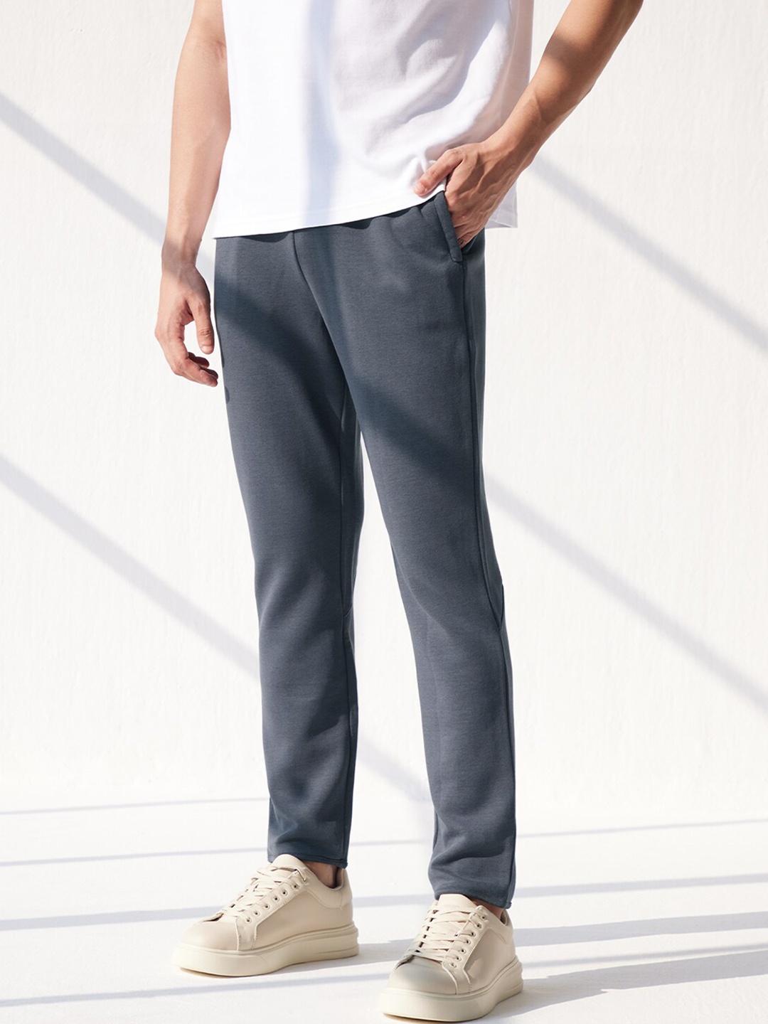 

Andamen Men Anti-static finish Track Pant, Grey