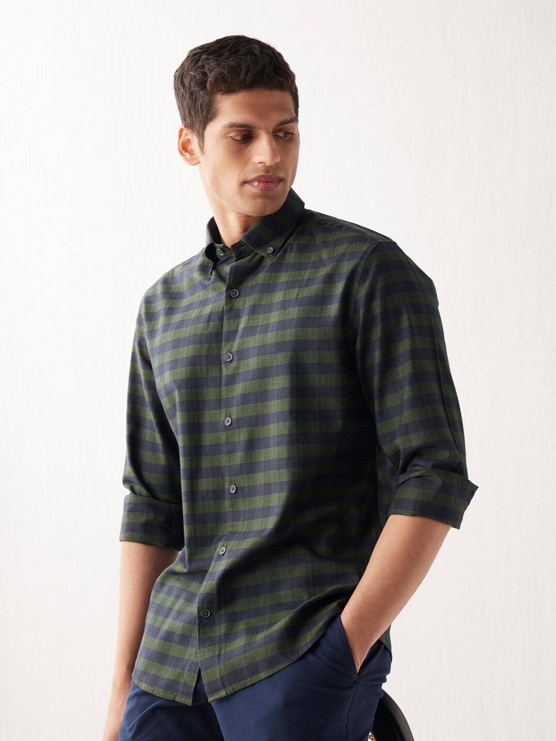 

Andamen Men Classic Slim Fit Checked Casual Cotton Shirt, Olive