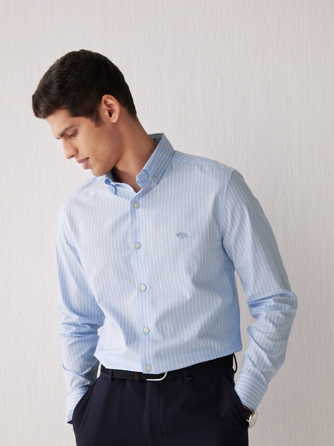 

Andamen Men Classic Striped Formal Cotton Shirt, Blue