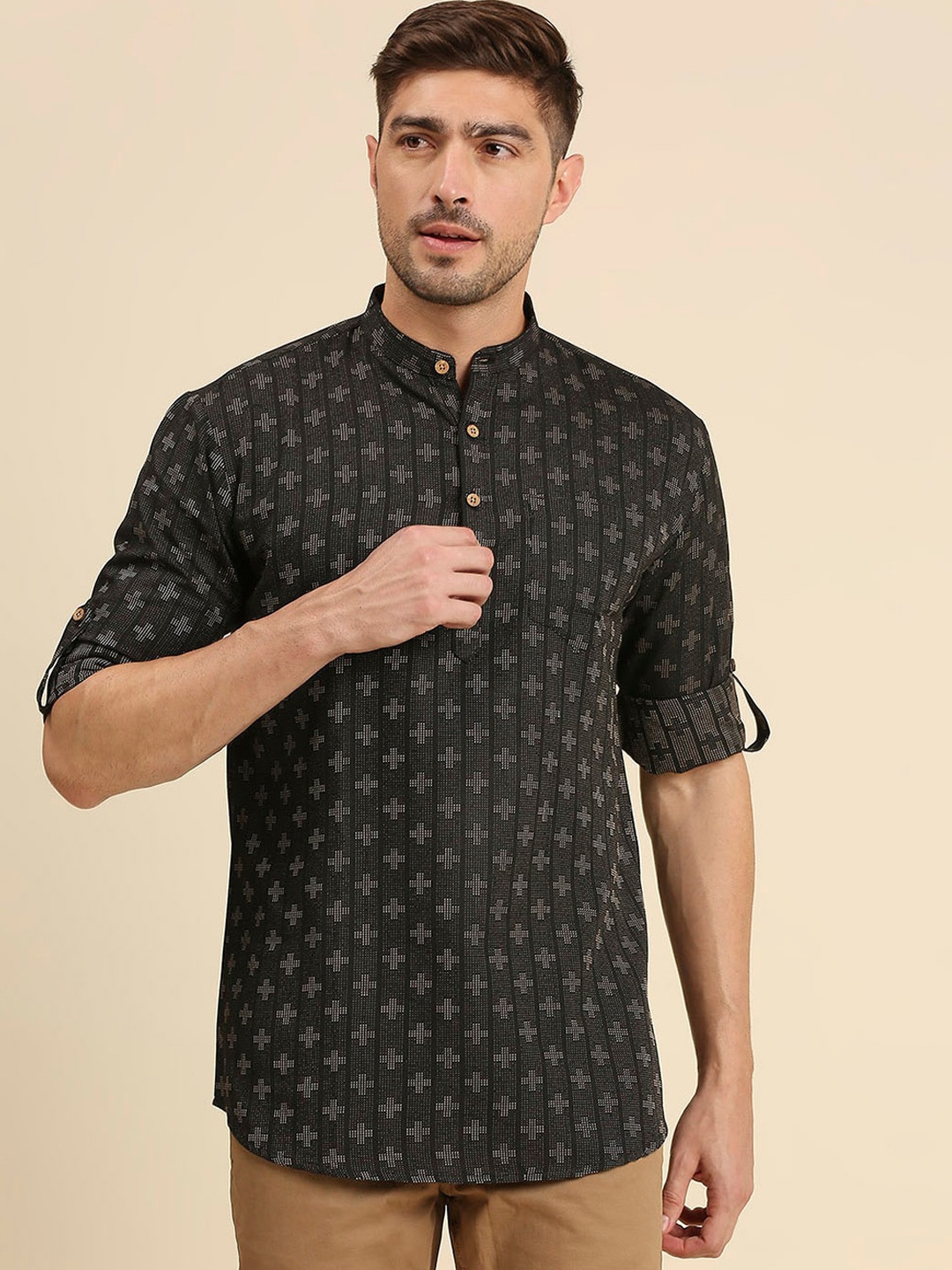 

RAJUBHAI HARGOVINDAS Men Woven Design Above Knee Length Regular Cotton Kurta, Black