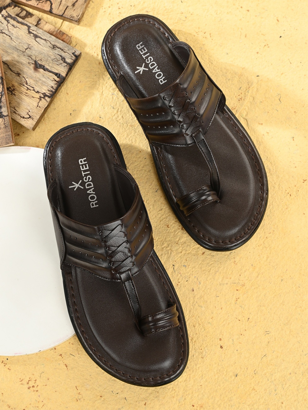 

Roadster Men Comfort Casual Sandal, Brown