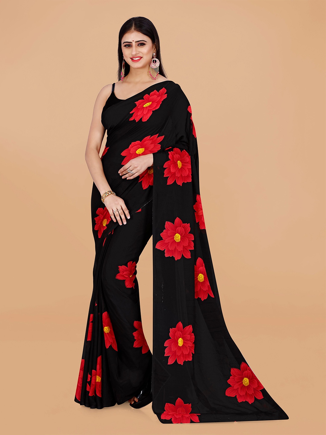 

ANAND SAREES Floral Printed Saree, Black