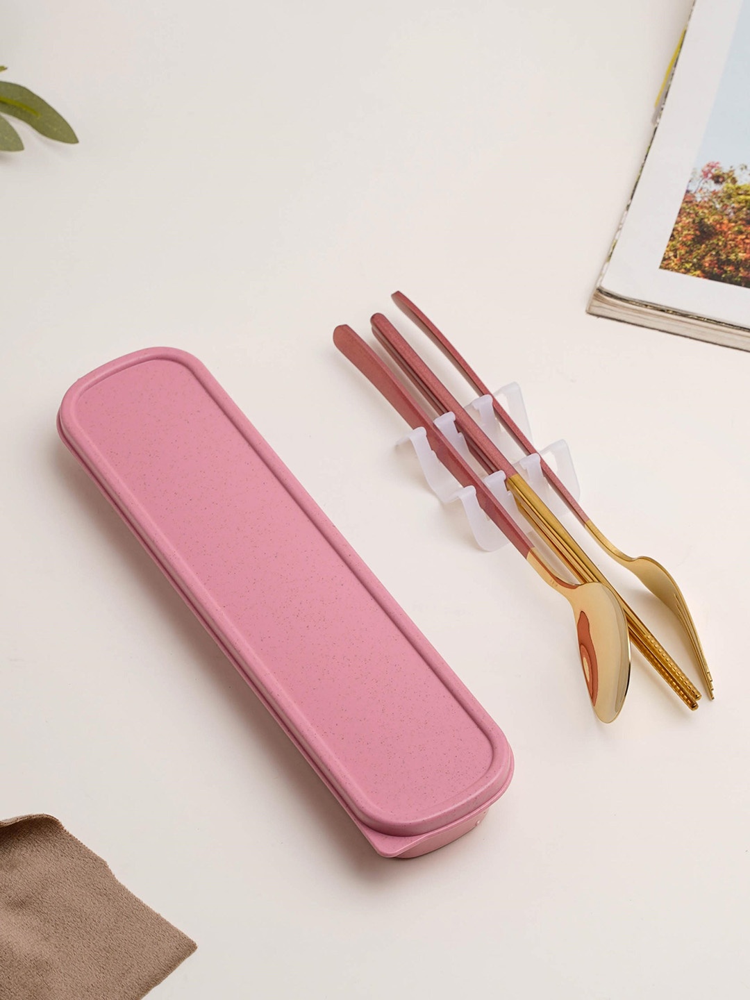 

Nestasia Pink 3 Pieces Mixed Cutlery With Box
