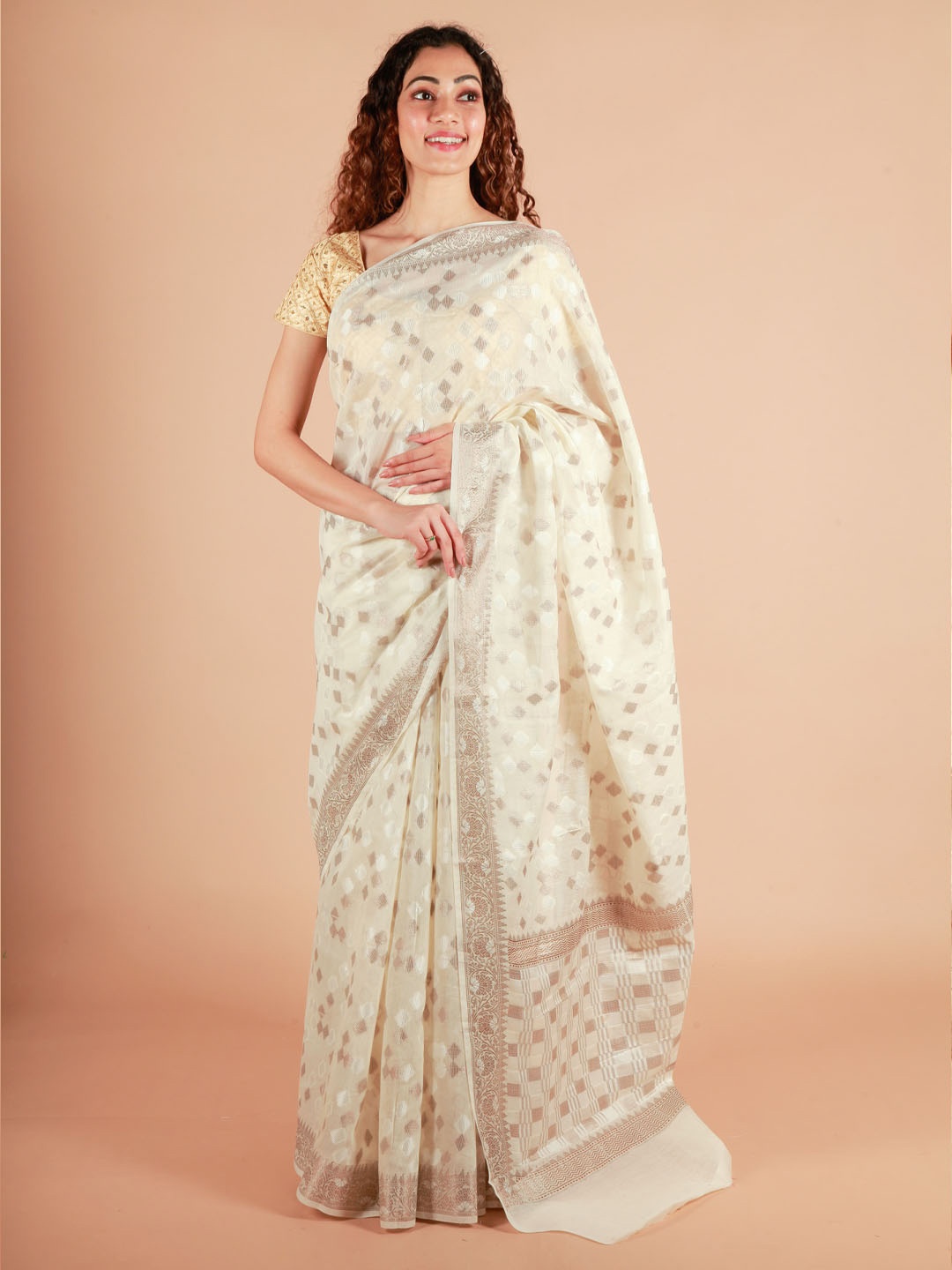 

ReshaWeaves Zari Pure Cotton Banarasi Saree, White