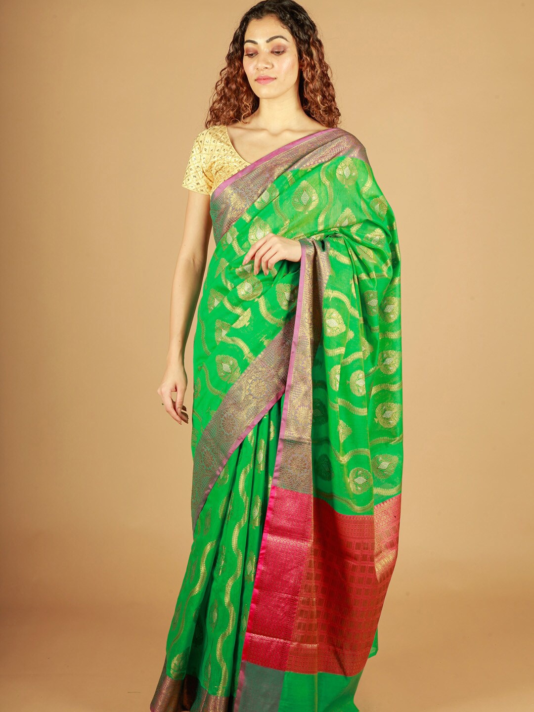 

ReshaWeaves Woven Design Zari Pure Cotton Banarasi Saree, Green