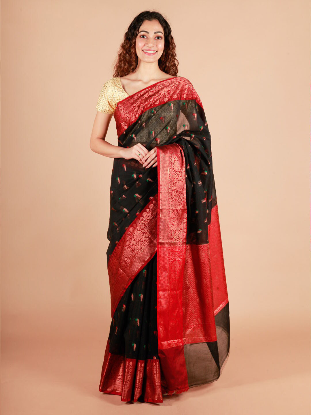 

ReshaWeaves Ethnic Motifs Zari Pure Cotton Banarasi Saree, Black