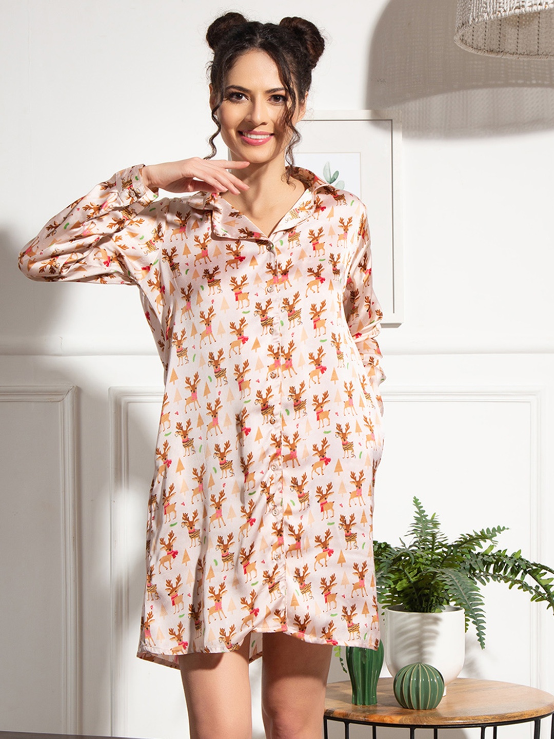 

Clovia Satin Christmas Print Button Down Sleep Shirt, White