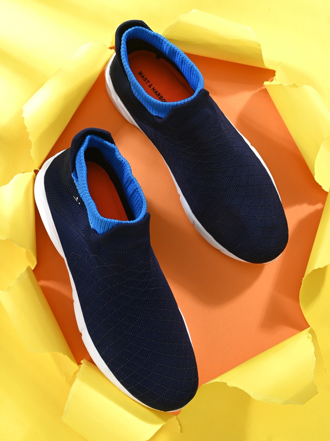 

Mast & Harbour Men Slip-On Lightweight Sneakers, Navy blue
