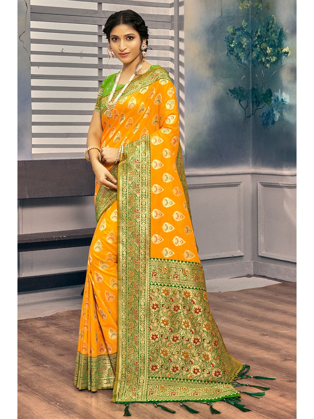 

Exclusiva Ethnic Motifs Zari Silk Blend Banarasi Saree, Yellow