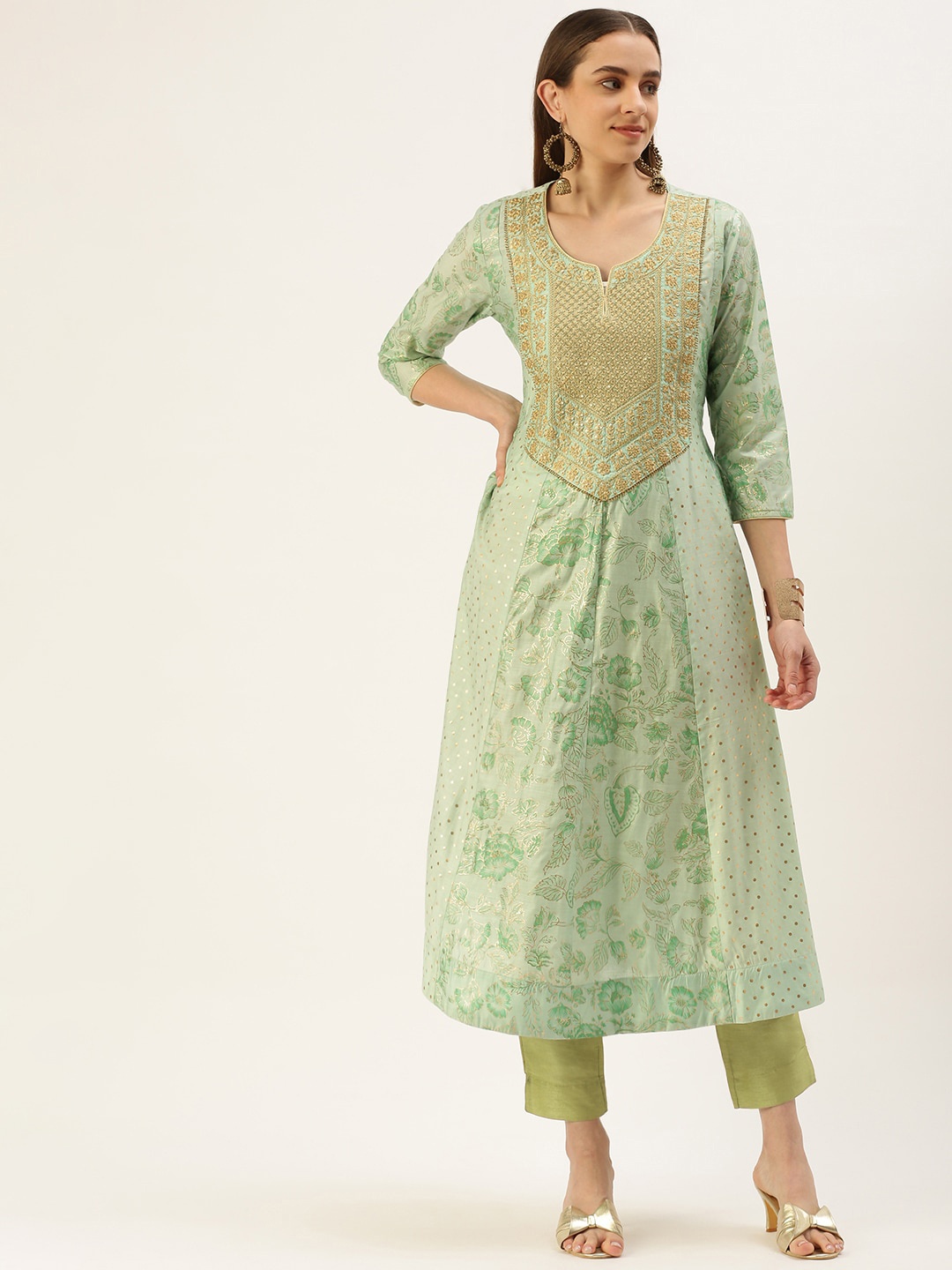 

FLAVIDO Women Printed Floral Thread Work Notch Neck Anarkali Kurta, Green