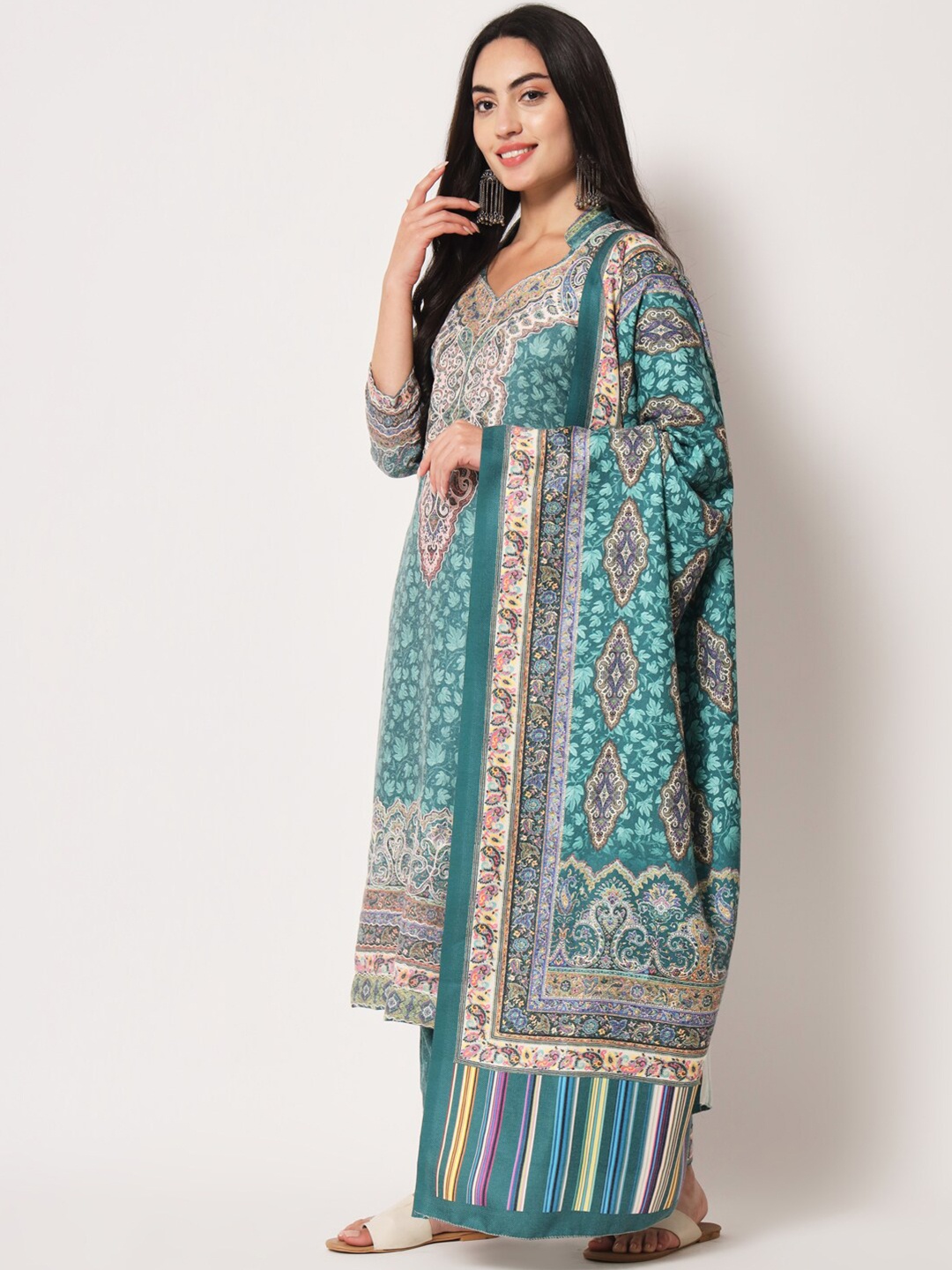 

Zamour Woven Design Kalamkari Unstitched Dress Material, Sea green