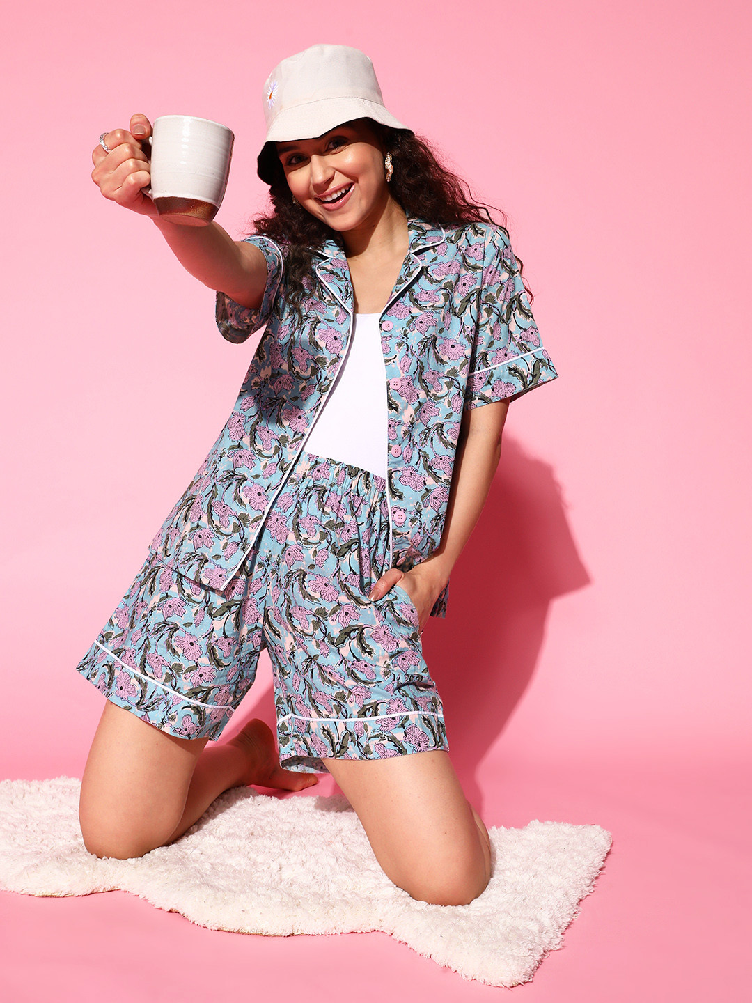 

Secret Wish L&L - Noughties Nostalgia - Pure Cotton Floral Printed Vacay Short Set, Blue