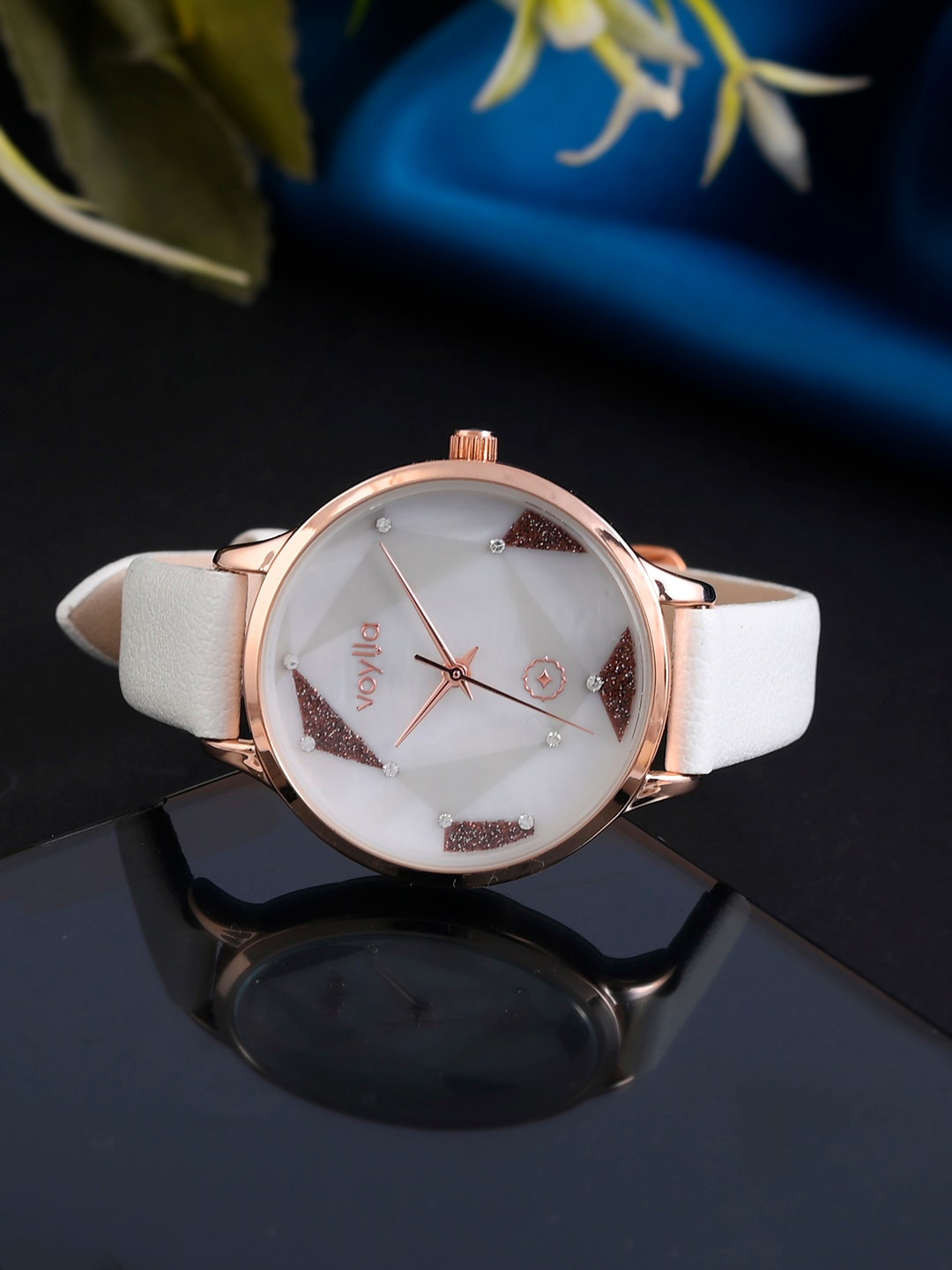 

Voylla Women Printed Dial & Leather Straps Analogue Watch, White
