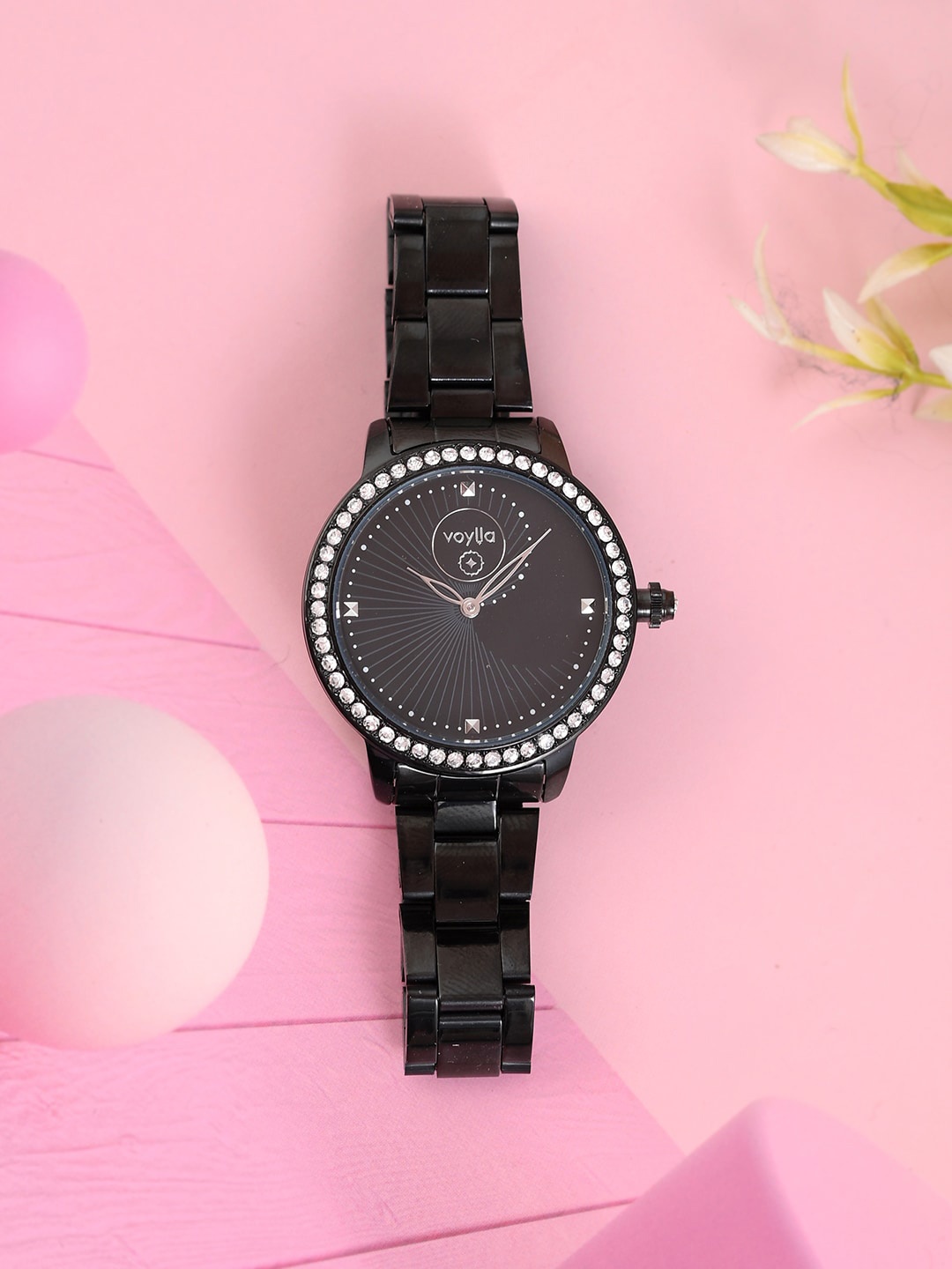 

Voylla Women Embellished Dial Stainless Steel Bracelet Style Straps Analogue Watch, Black