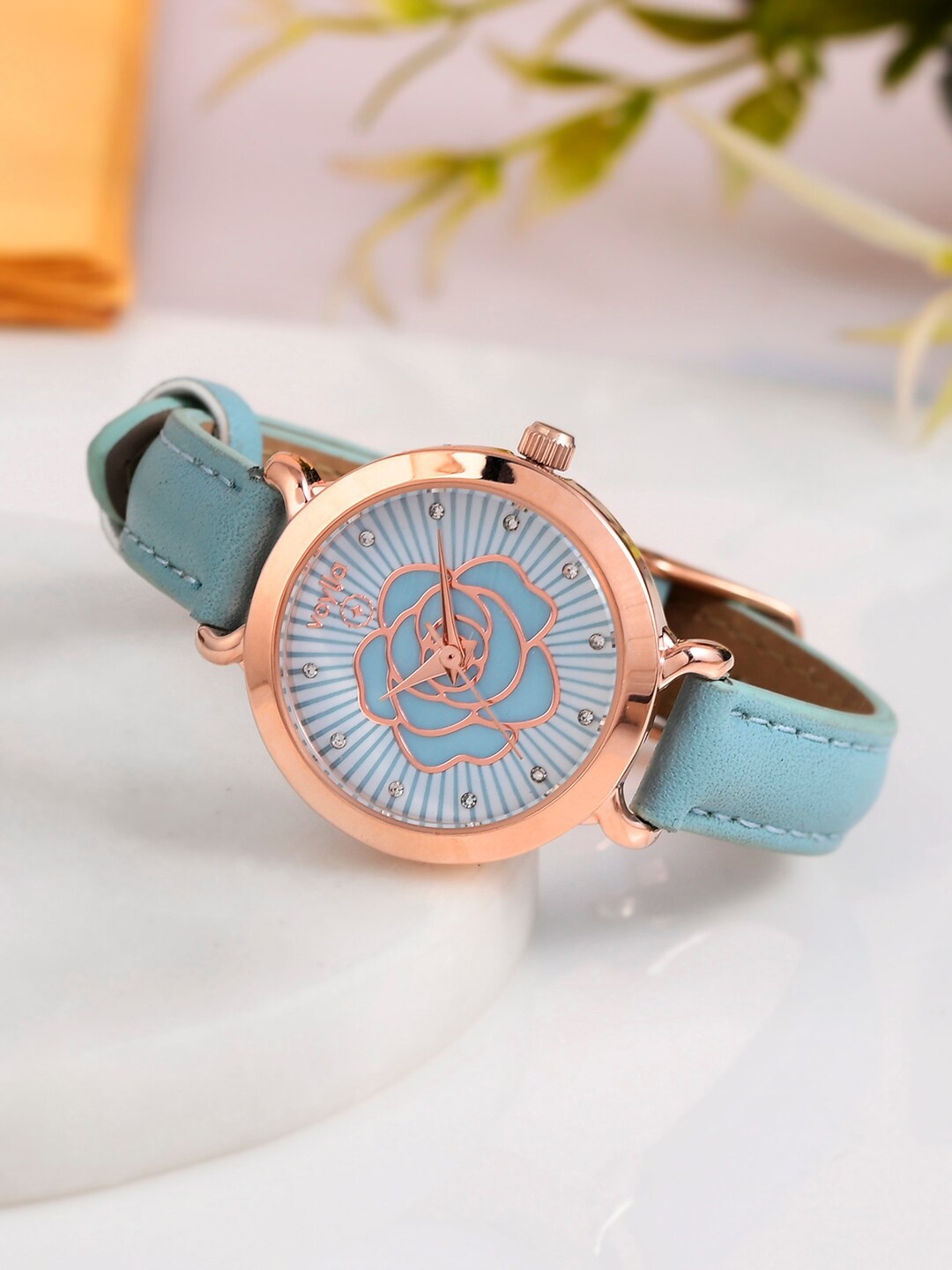 

Voylla Women Leather Straps Analogue Watch 8905124489934, Rose gold