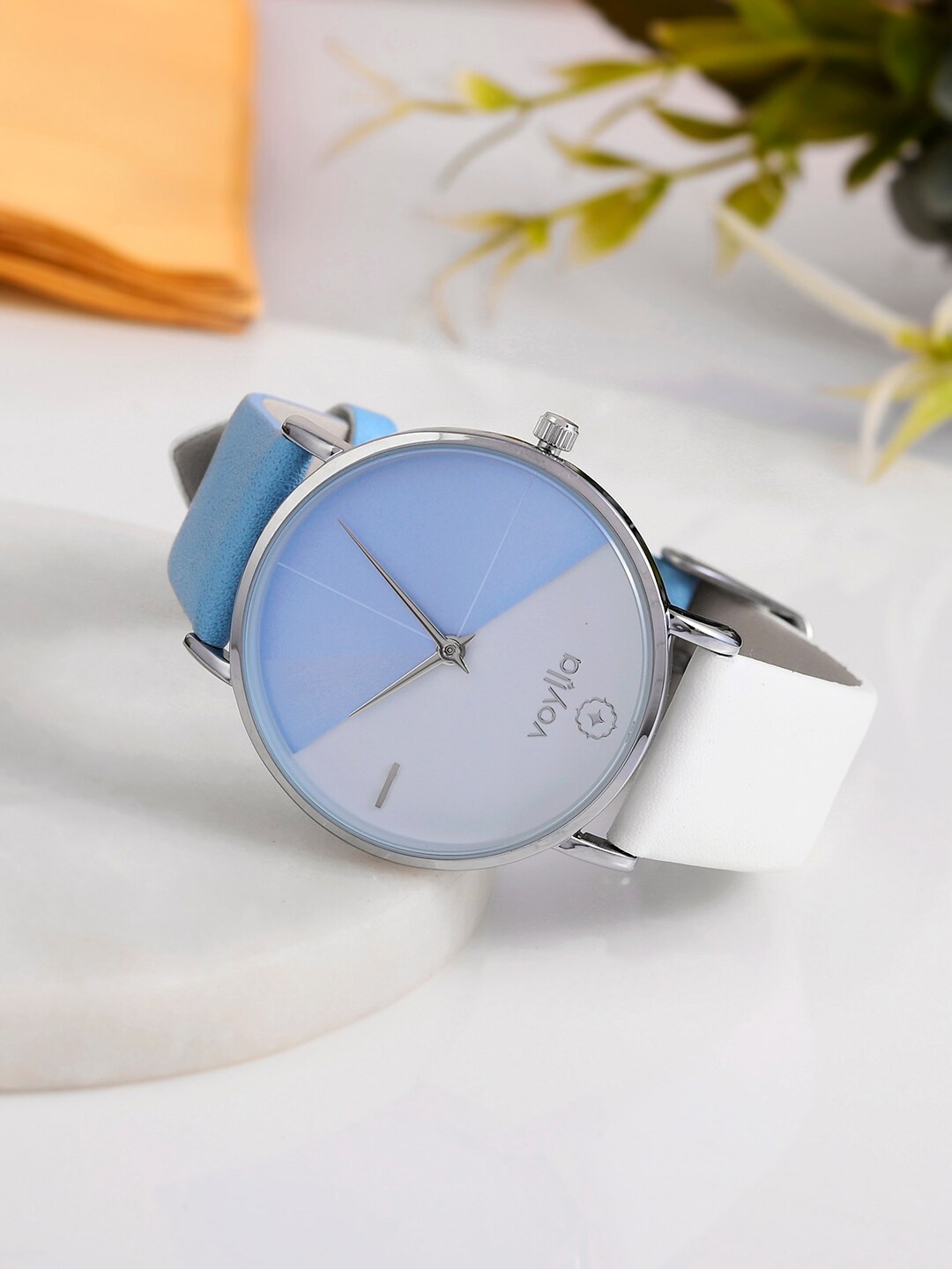 

Voylla Women Leather Straps Analogue Watch 8905124489538, Silver