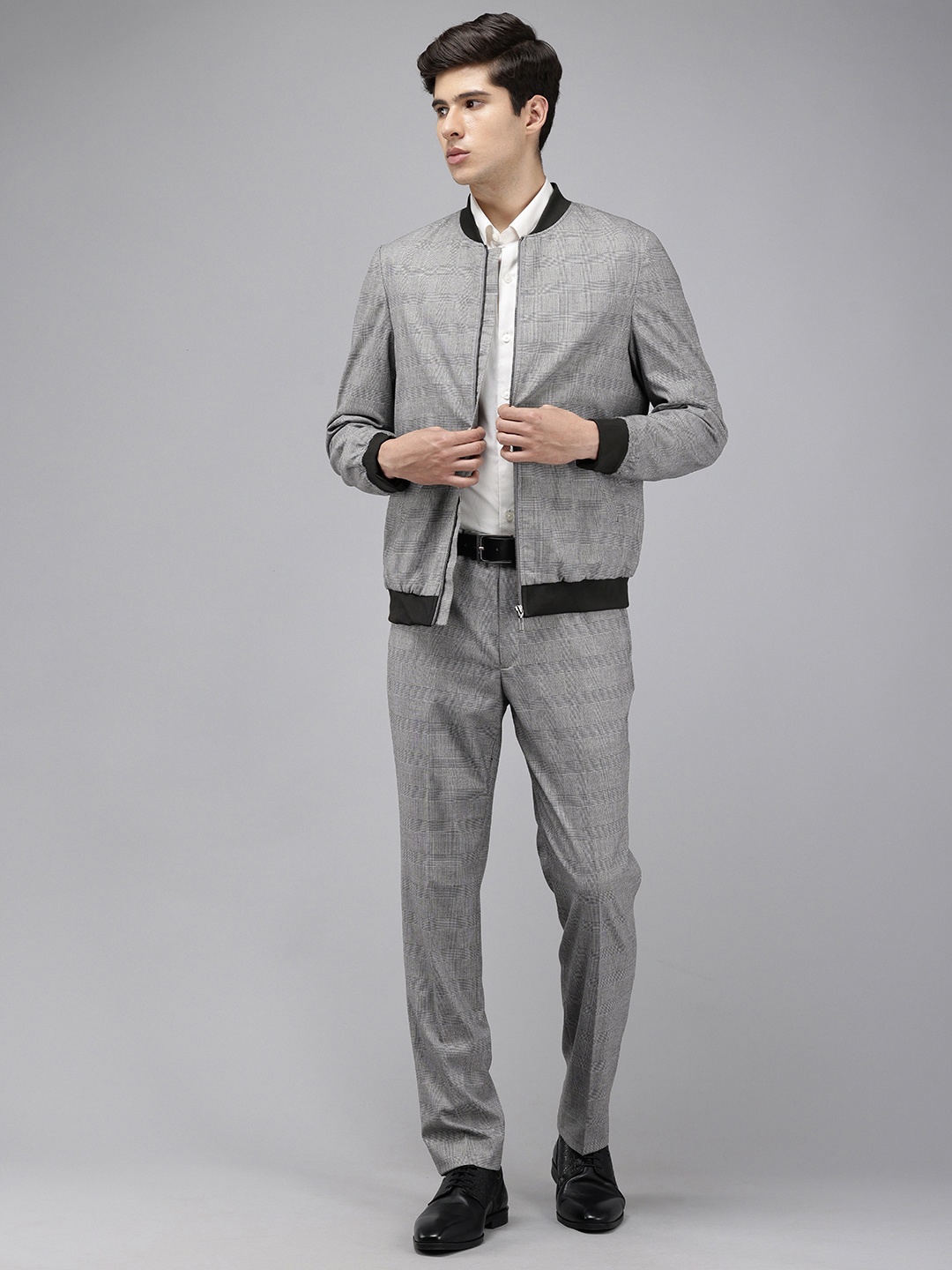 

Park Avenue Checked Neo Fit 2 Piece Formal Suits, Grey