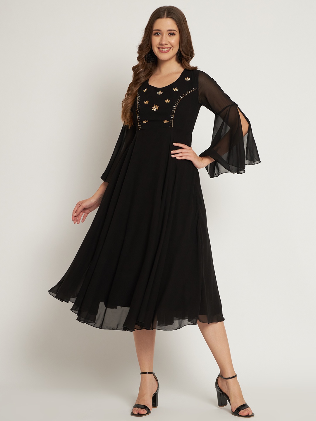 

Poshak Hub Women Floral Embellished Georgette Anarkali Kurta, Black