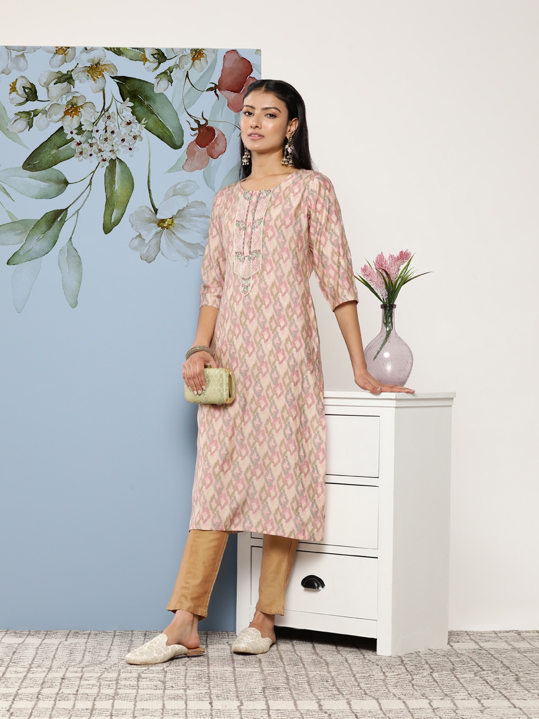 

Libas Printed Thread Work Pastel Kurta, Pink