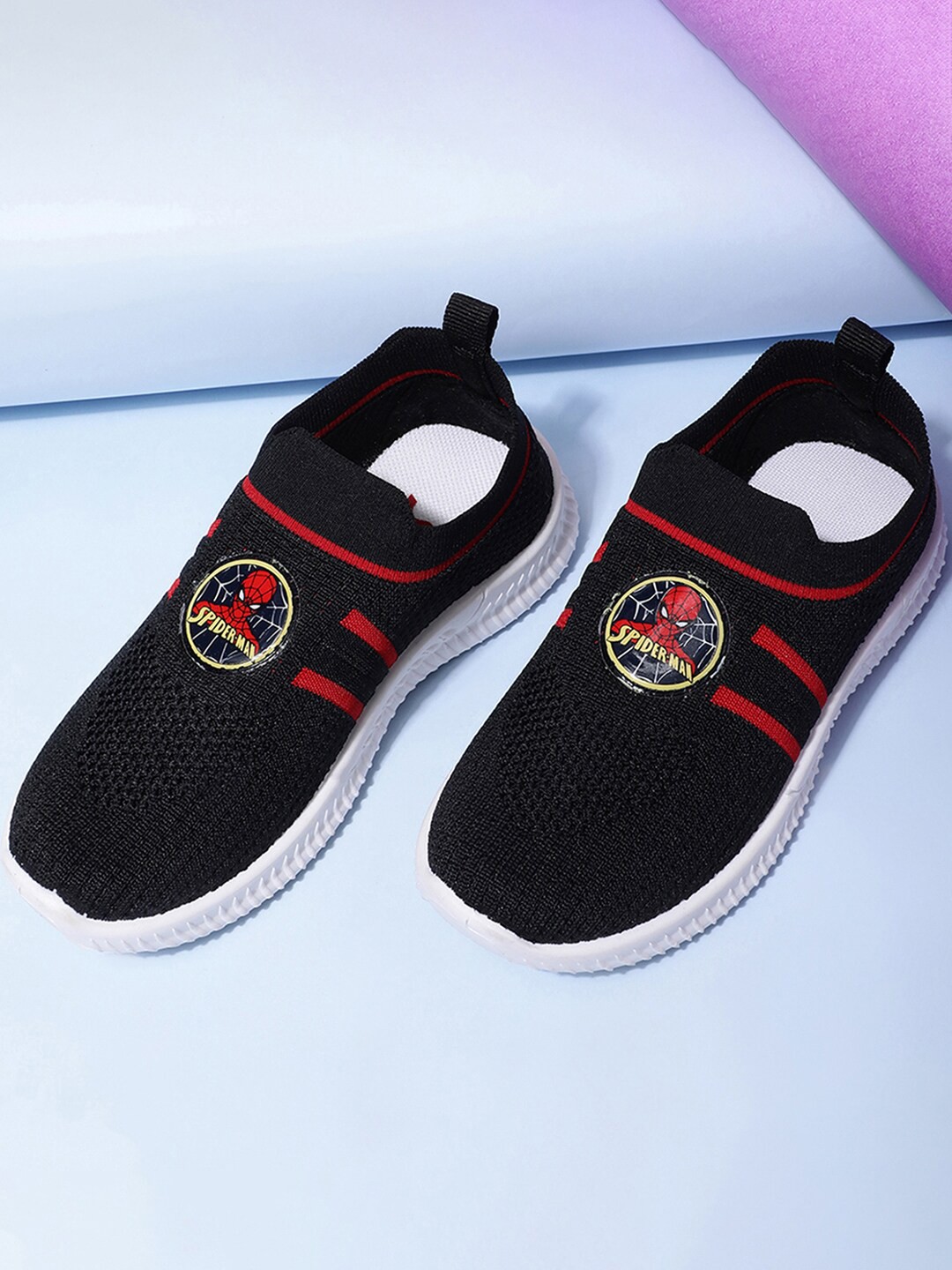 

Kids Ville Boys Spiderman Printed Cricket Sports Shoes, Black