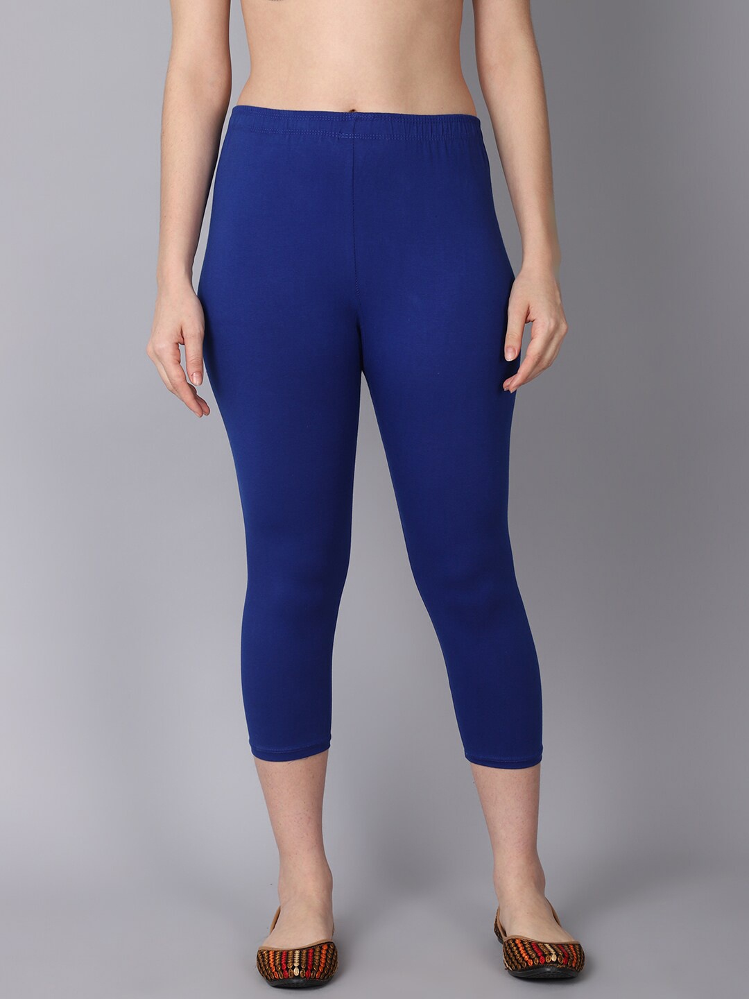 

GRACIT Women Cotton Solid Mid Rise Capris, Blue