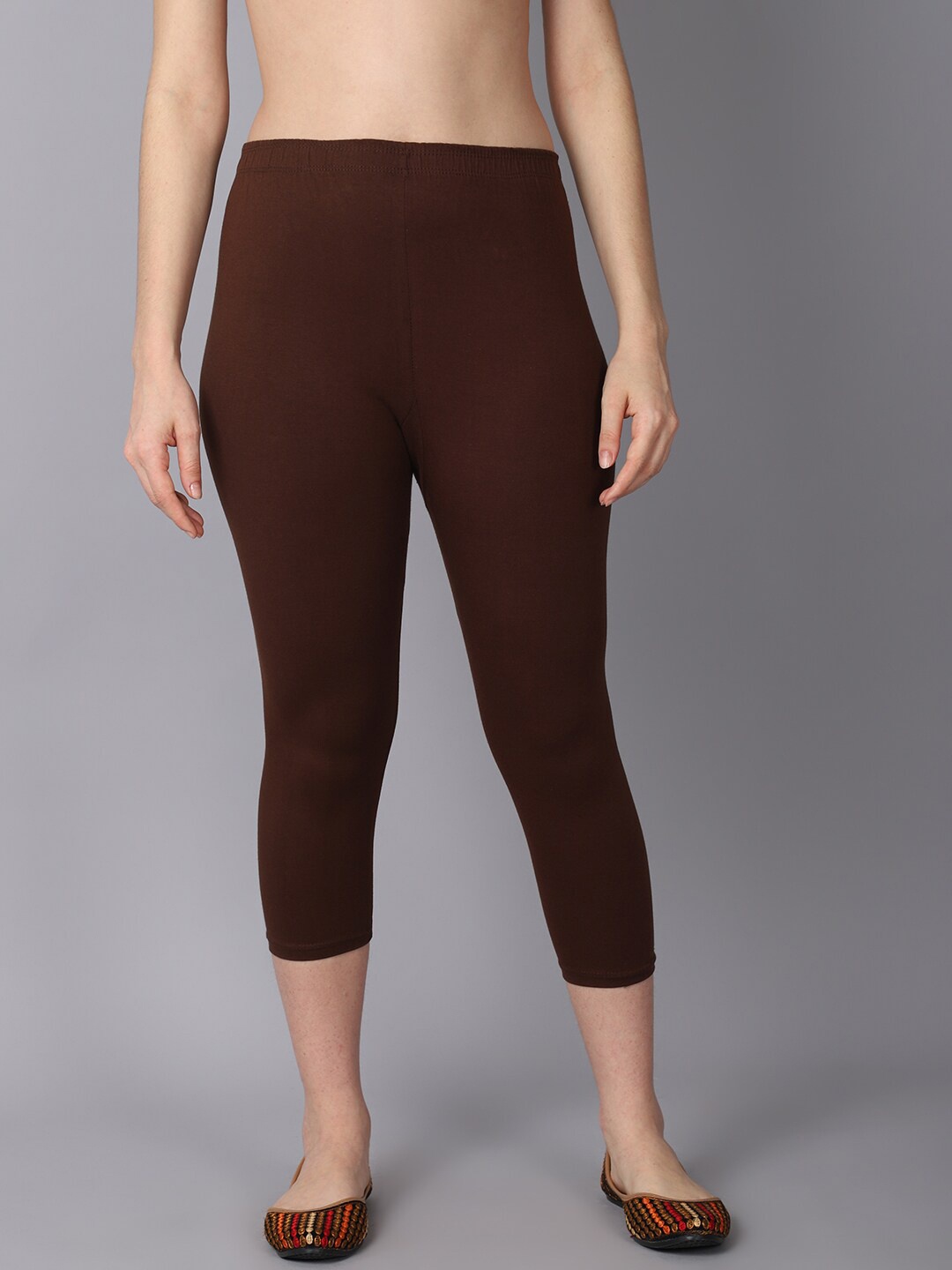 

GRACIT Women Cotton Solid Mid Rise Capris, Brown