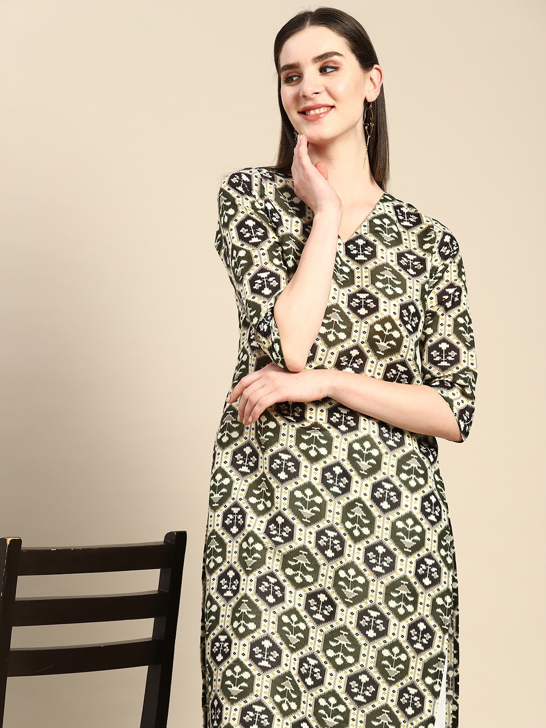 

Anouk Ethnic Motifs Printed Straight Kurta, Cream