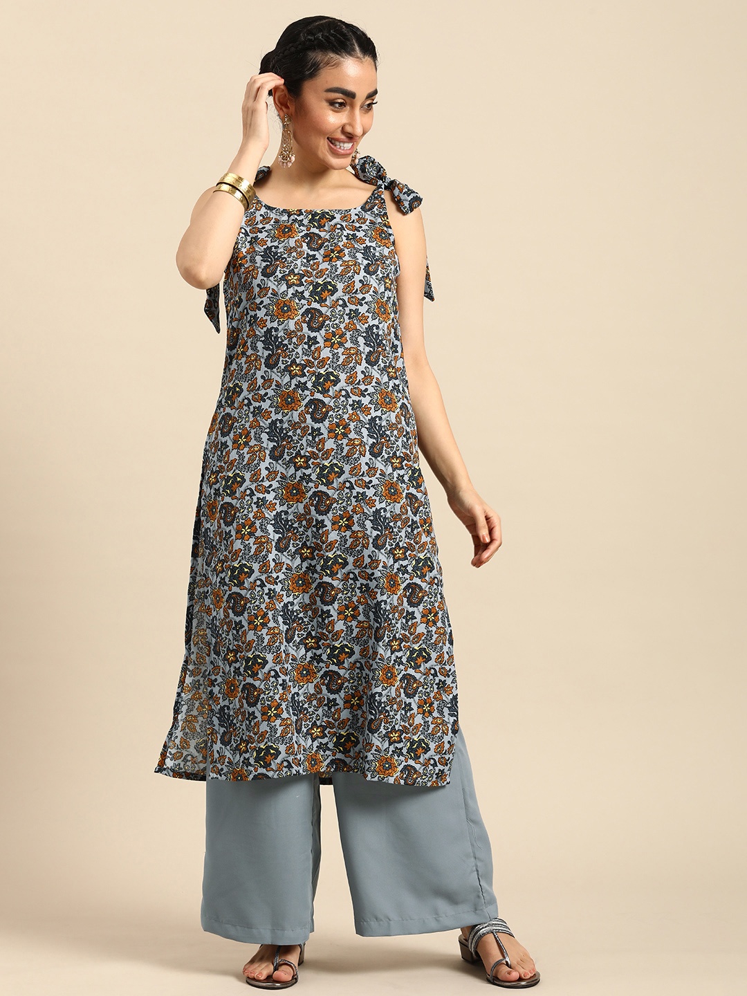 

Anouk Women Paisley Printed Kurta with Palazzos, Blue