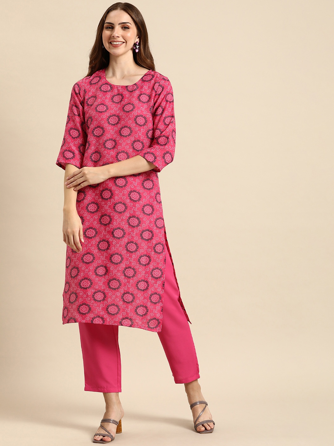 

Anouk Women Round Neck Bandhani Printed Kurta with Trousers, Pink