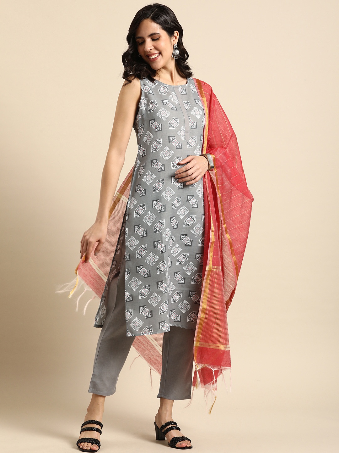 

Anouk Women Ethnic Motifs Printed Regular Pure Cotton Kurta with Trousers & With Dupatta, Grey