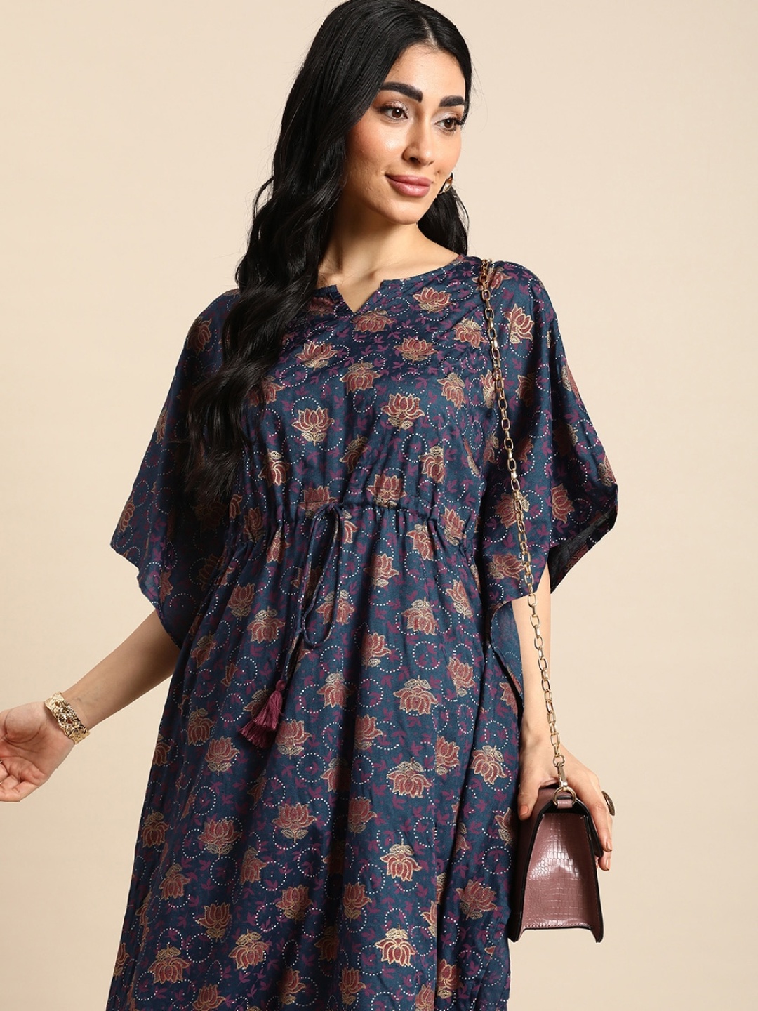 

Anouk Ethnic Motifs Printed Indigo Kaftan Kurta, Navy blue