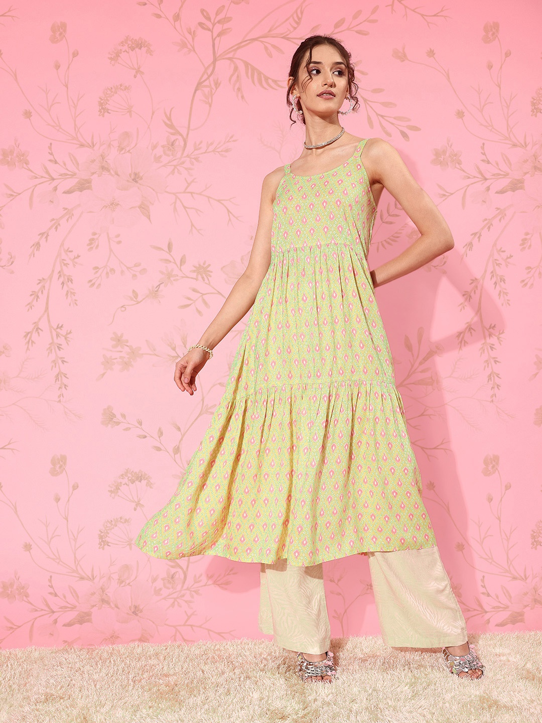 

Anouk Women Ikat Print Tiered Kurta, Green