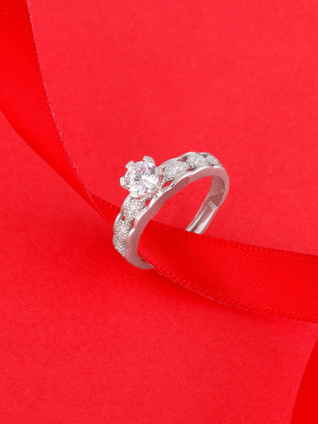 

GIVA 92.5 Sterling Silver Rhodium-Plated CZ-Studded Finger Ring