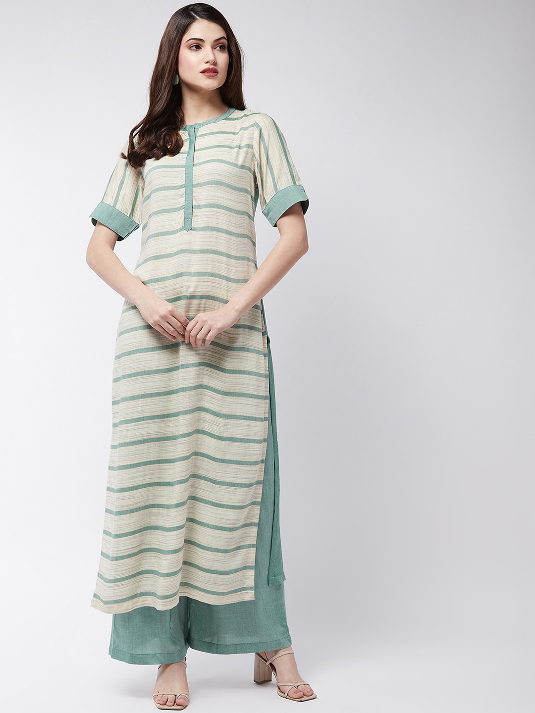

Pannkh Women Striped Pastels Kurta, Green