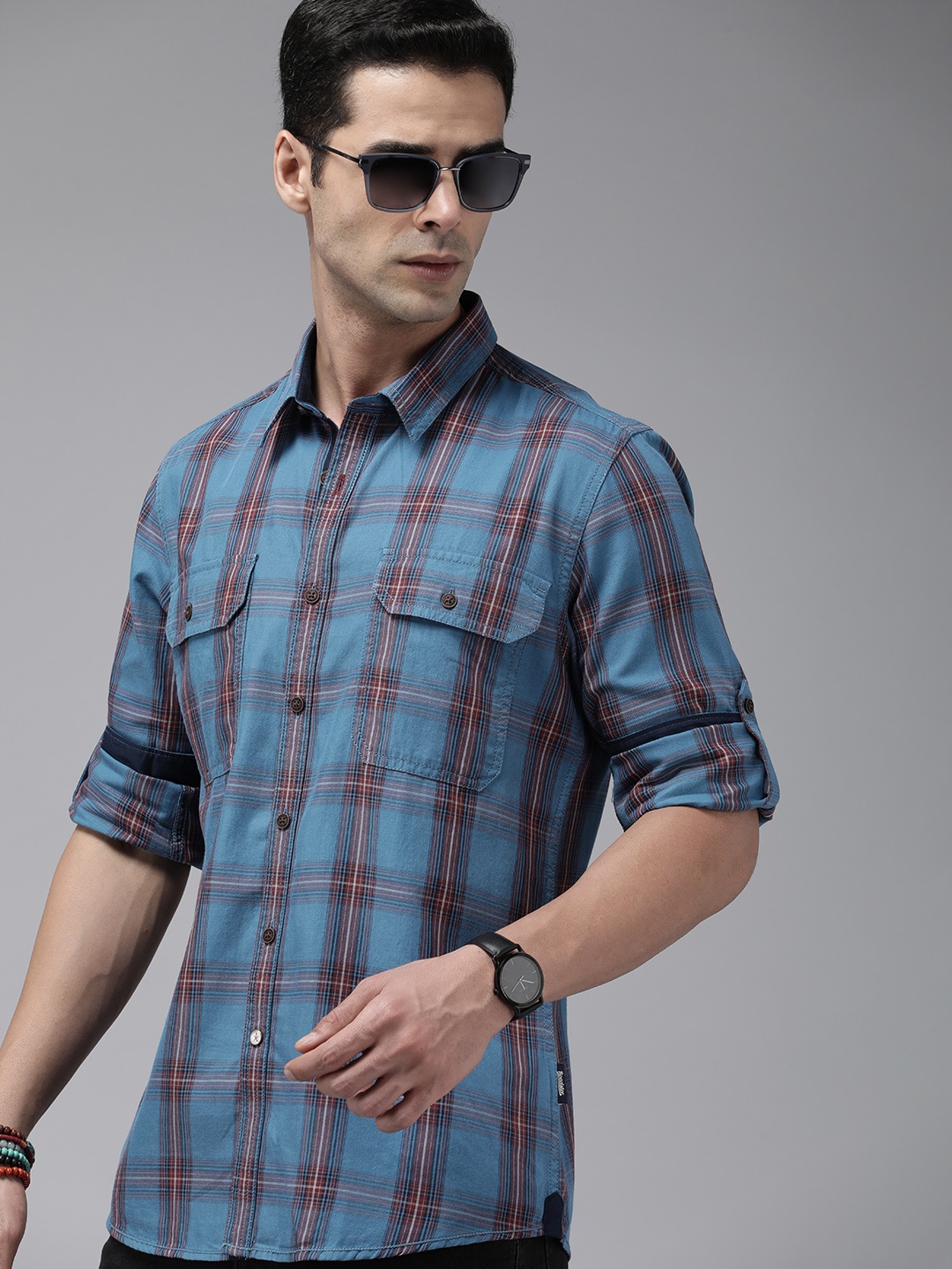 

The Roadster Lifestyle Co. Men Pure Cotton Tartan Checks Casual Shirt, Blue