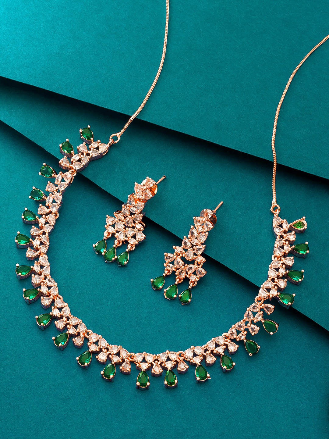 

aadita Rose Gold-Plated Stones-Studded & Beads-Beaded Jewellery Set
