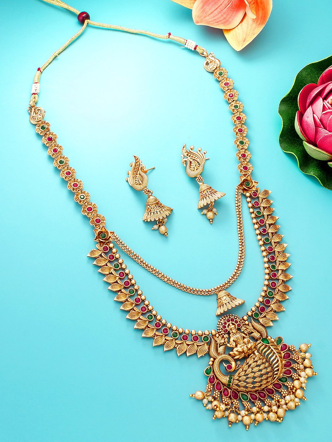 

aadita Gold-Plated Stones & Beads Studded Temple Jewellery Set