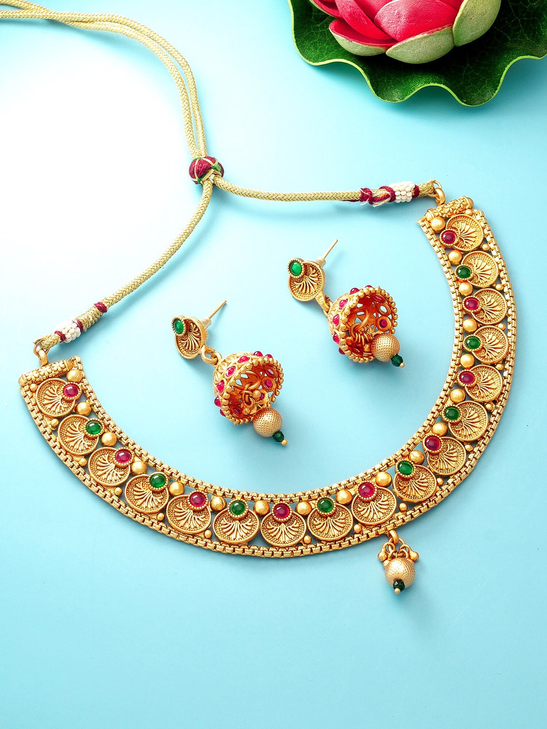 

aadita Gold-Plated Stones Studded Jewellery Set