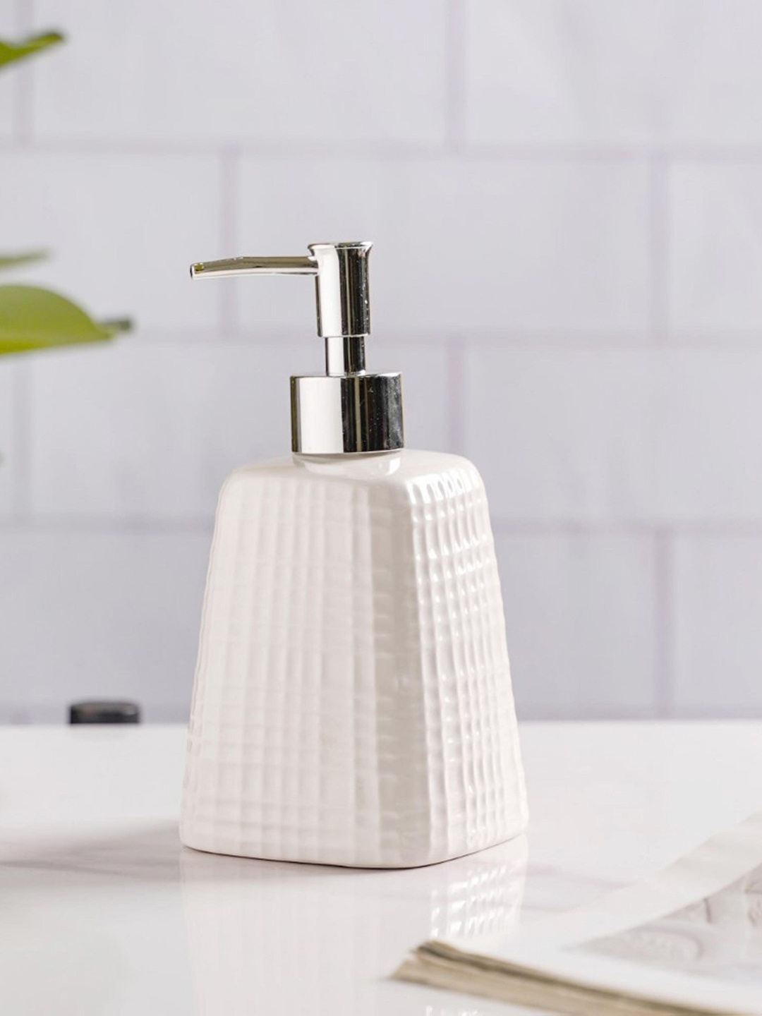 

Nestasia White Geometric Textured Rust-Poof Ceramic Soap Dispenser