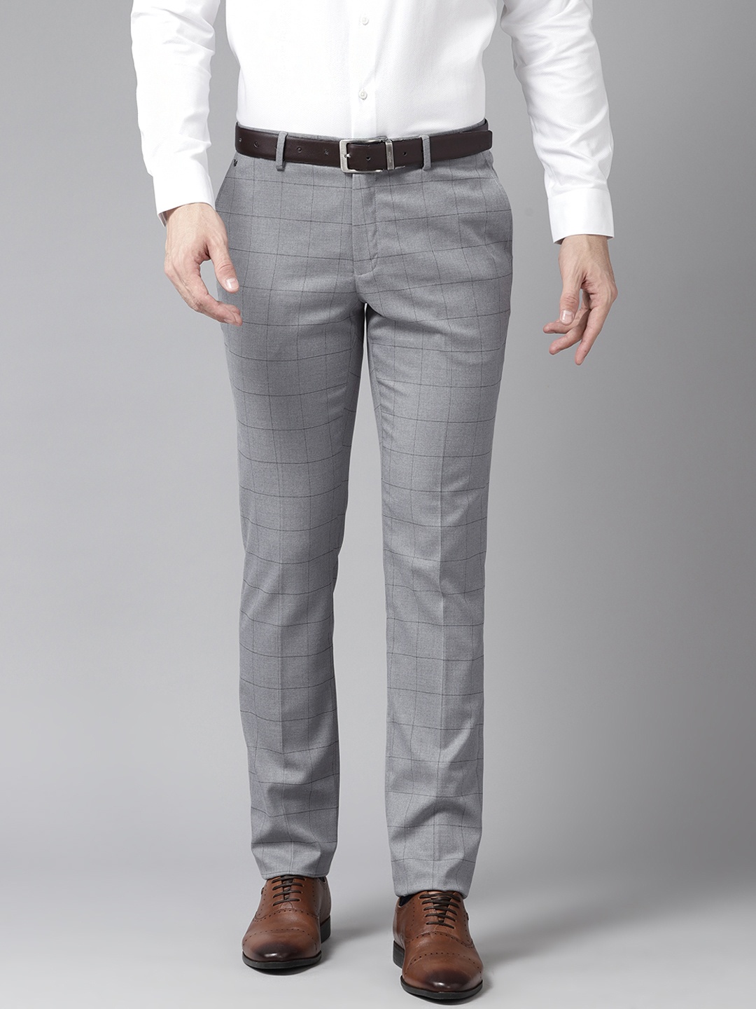

Blackberrys Men Checked Tapered Fit Low-Rise Formal Trousers, Grey