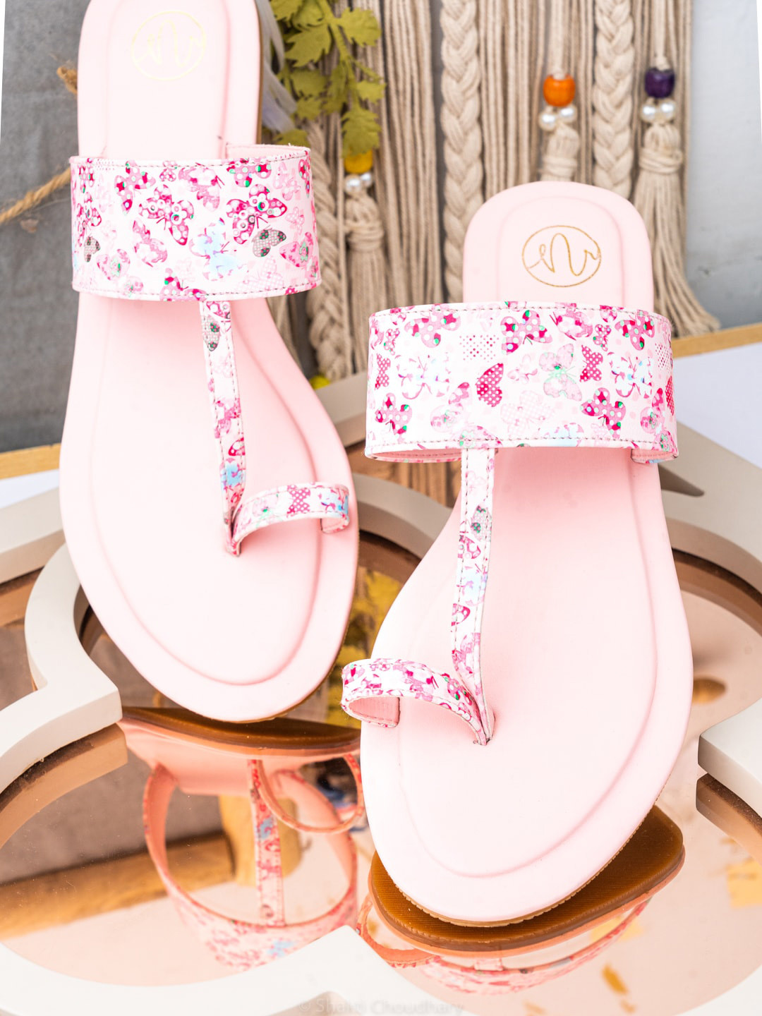 

NR By Nidhi Rathi Women Printed One Toe Flats, Pink