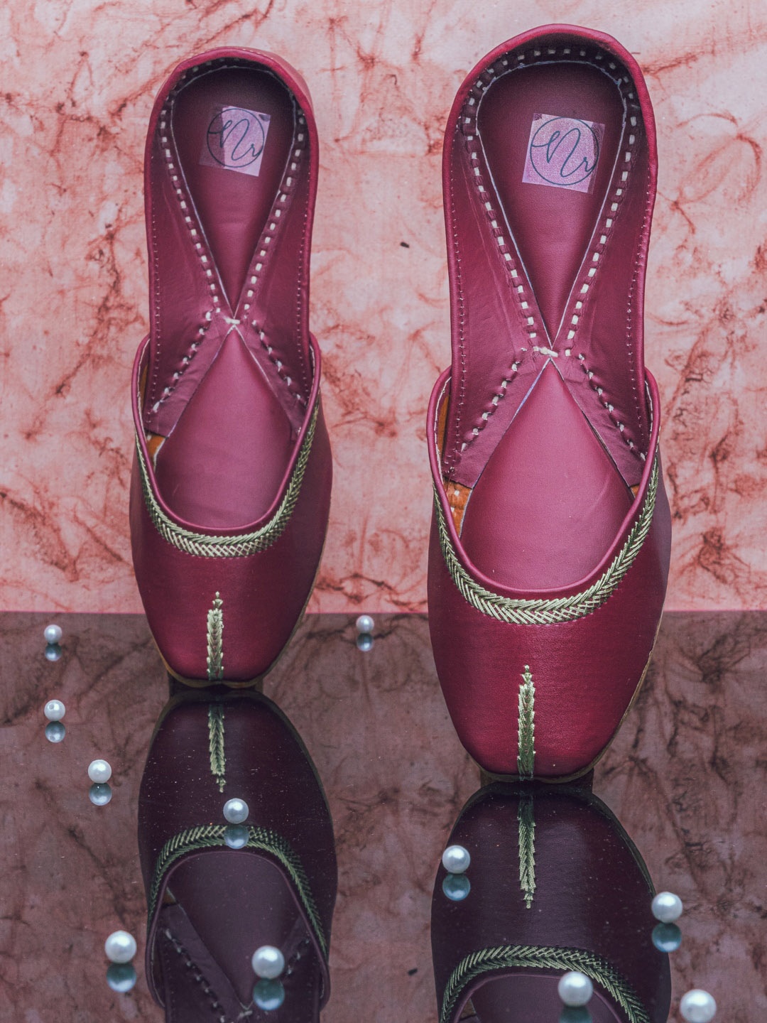 

NR By Nidhi Rathi Women Mojaris Flats, Burgundy