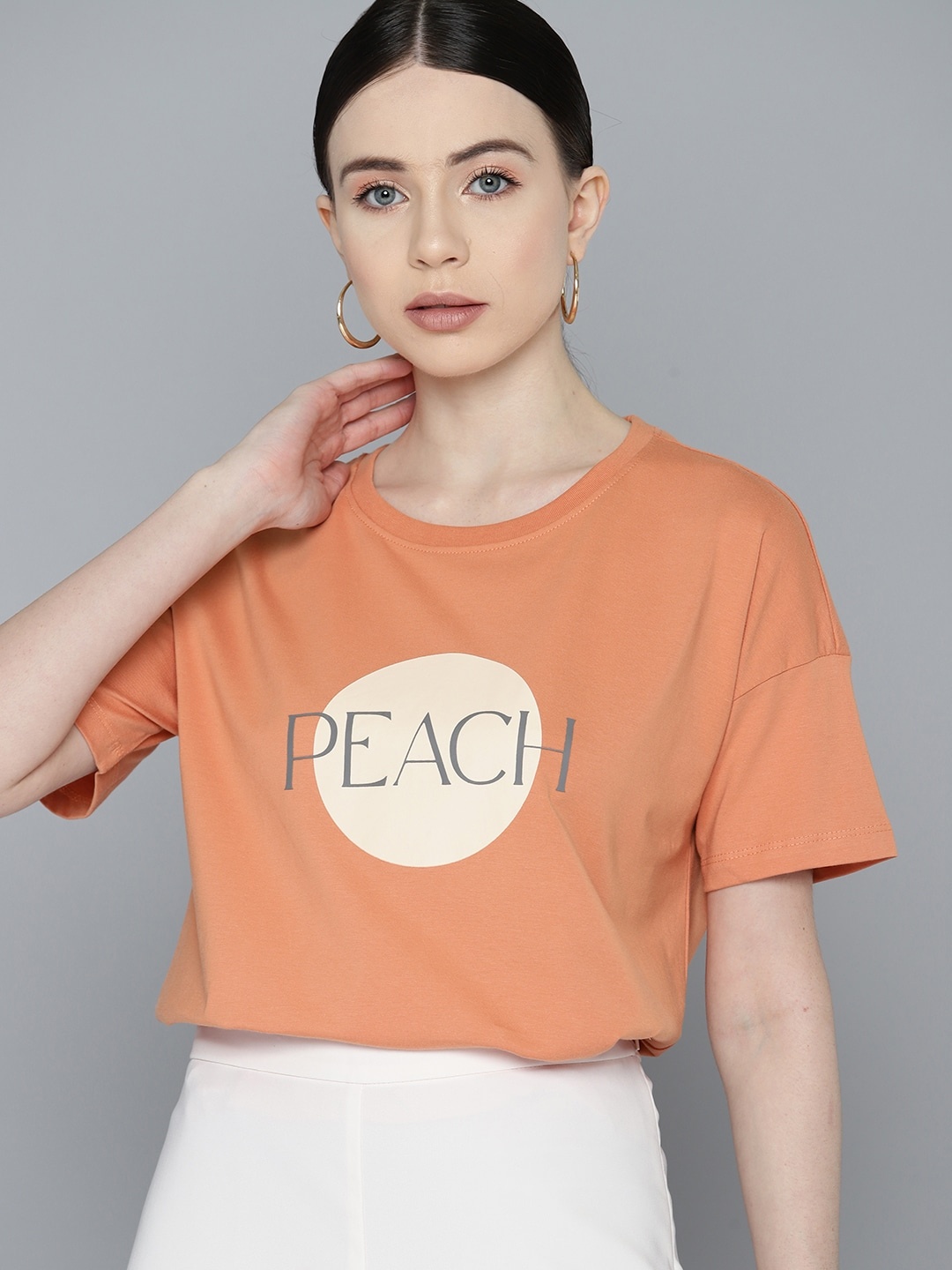 

Chemistry Women Pure Cotton Printed Drop-Shoulder Sleeves T-shirt, Peach