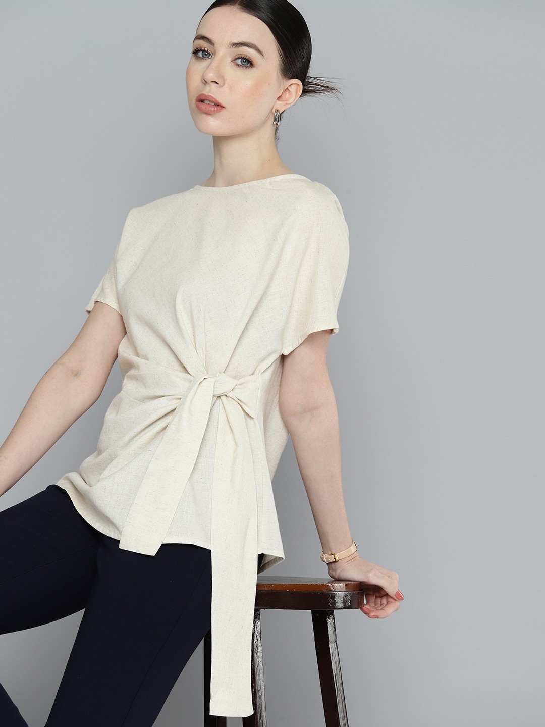 

Chemistry Cotton Linen Extended Sleeves Waist Tie-Up Top, Off white